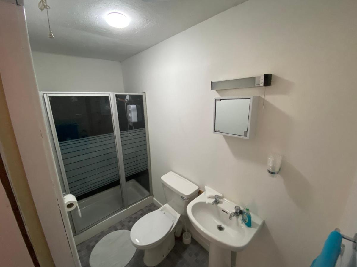 מלון אלנס Shalimar Annex מראה חיצוני תמונה